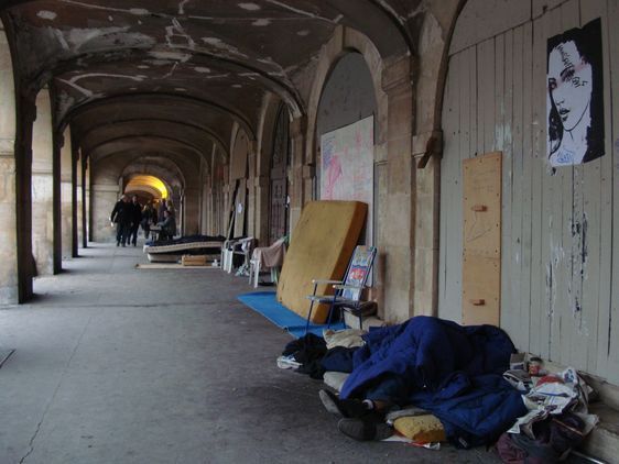 La face cachée de la Place des Vosges