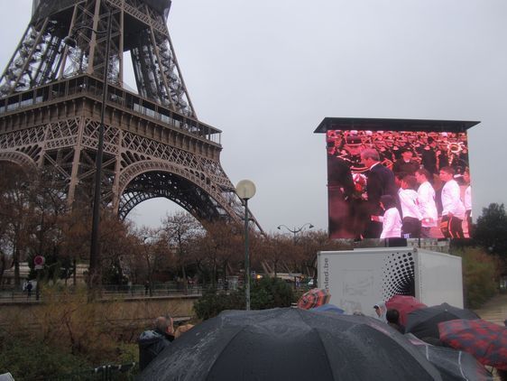 Hubert Falco passe le flambeau de la mémoire des combattants français aux nouvelles générations