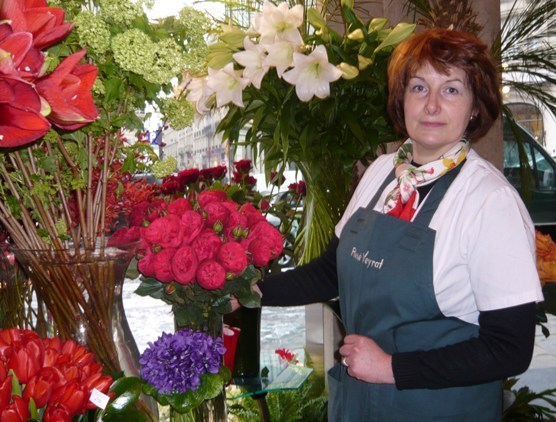 Joëlle, fleuriste chez René Veyrat