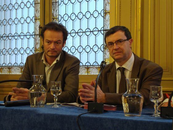 Jean-Pierre Lecoq, 56 ans, est élu depuis 1983 à Paris, maire du 6e depuis 1994.