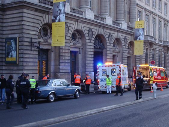 Accident grave quai de Conti