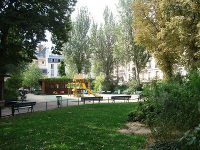 Le square des Missions étrangères