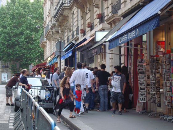Les librairies de BD de la rue Dante réunies pour une 1ère Nuit dantesque
