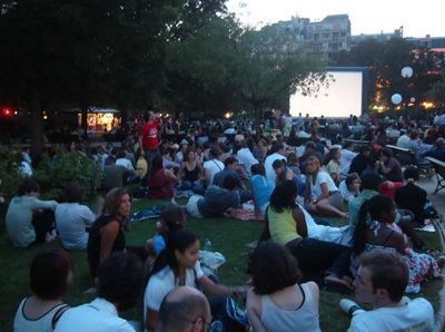 Jardin des Champs-Elysées : 1ère soirée du Cinéma au clair de lune 2009