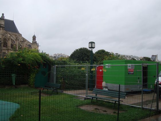 La cabane du gardien du jardin des Halles
