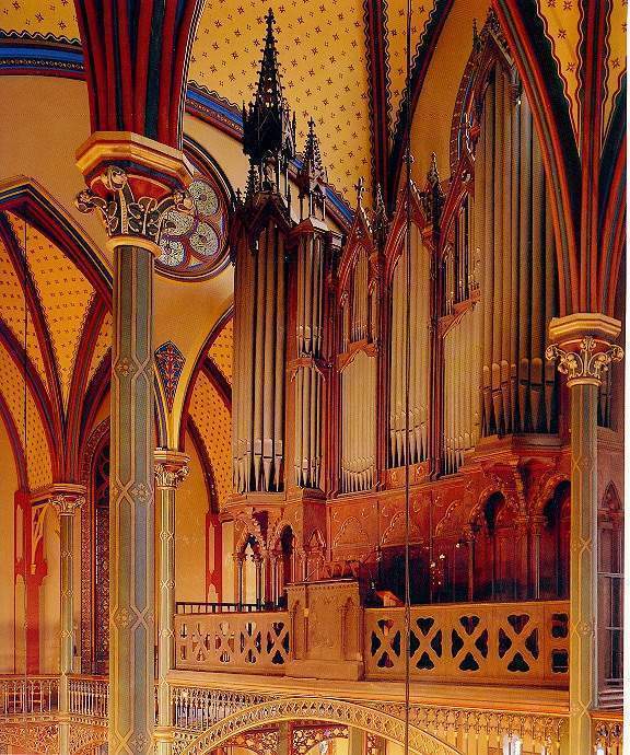 (c) GT - Eglise Saint-Eugène-Sainte-Cécile dans le 9ème arrondissement de Paris.