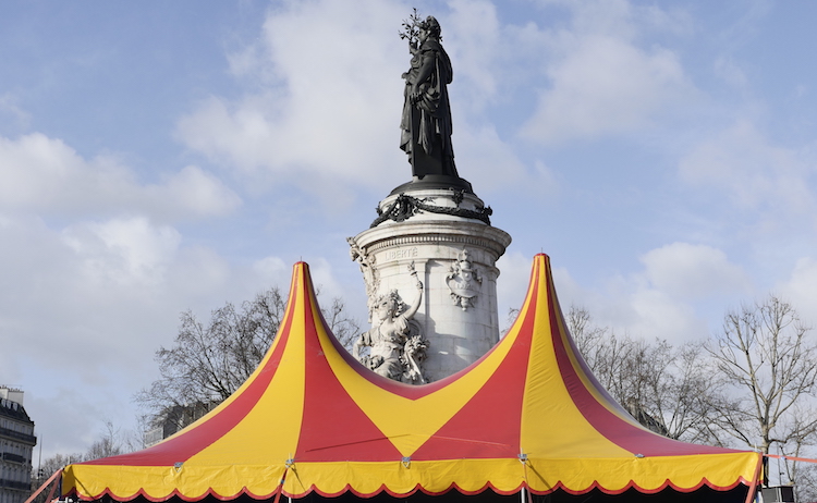 Le monde forain et du cirque place de la République le 17 janvier 2018 © VD/PT.