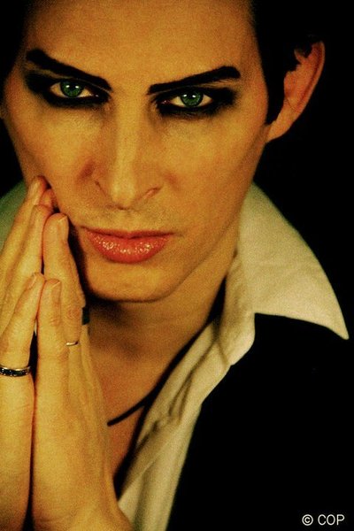 (c) COP - Dorian Gray.