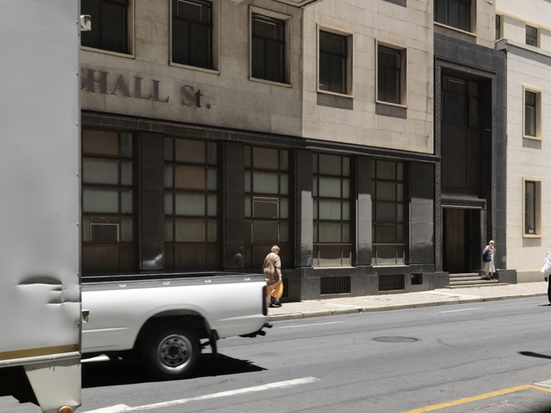 Marshall Street, Johannesburg, South Africa 2014 © Guy Tillem, courtesy Stevenson, Cape Town and Johannesburg.