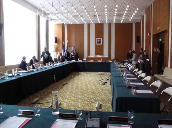 La salle du conseil du 17e arrondissement - Photo : Julie Hammett.