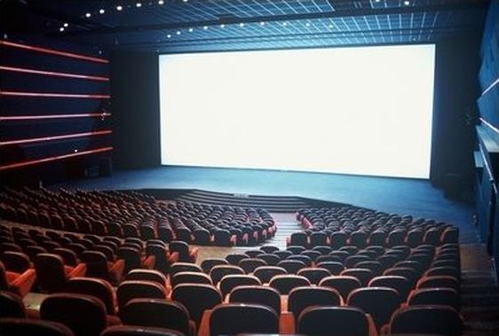 Le Grand Ecran Place d'Italie.