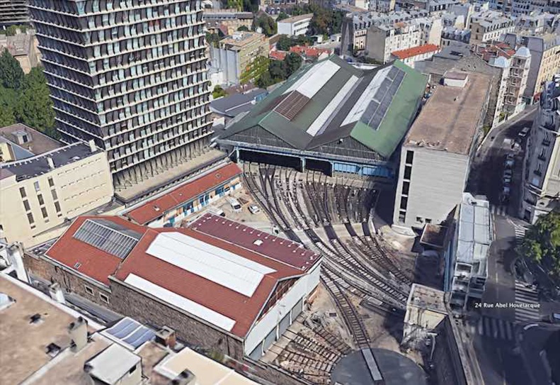 Un échafaudage s'écroule sur 4 ouvriers : 1 mort au 24 rue Abel Hovelacque 75013 Paris © Google 2018 au tout début du chantier.