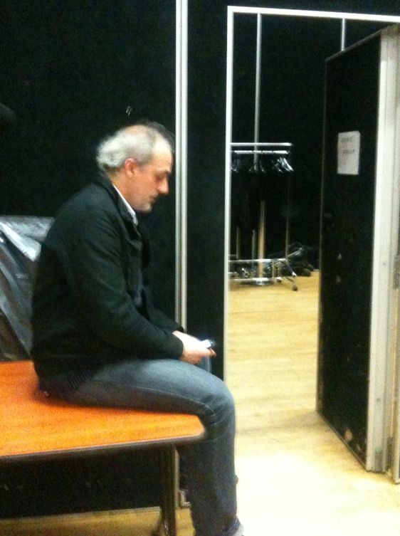 Philippe Poutou quelques minutes avant son discours - Photo : GB.