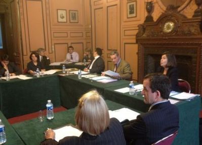 De g. à d. : Sophie Boyer-Chammard, Christine Piredda, Didier Decelle, François Lebel, Martine Merigot de Treigny et Marc Pacheco dans la salle du Conseil le mardi 5 juin 2012.