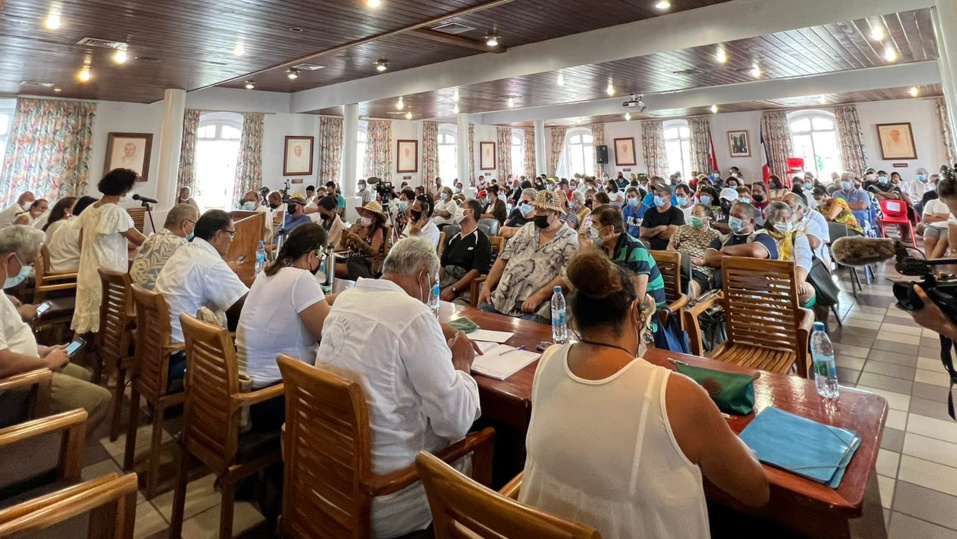 Salle comble pour l'accord Zemmour - Nena - Photo : DR