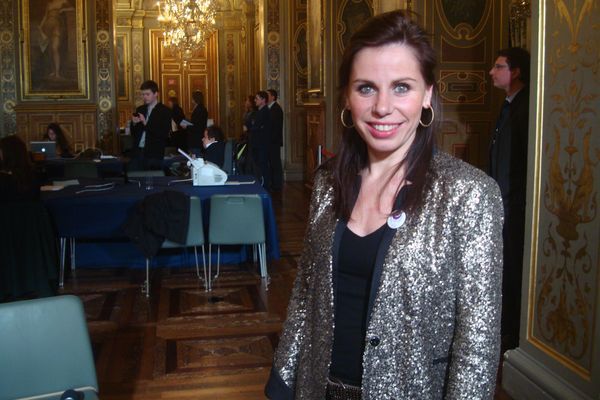 Géraldine Poirault-Gauvin à l'Hôtel de Ville le 23 mars 2014 à 21h45 - Photo : VD.