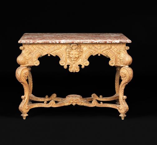 Lot 25 Table de Milieu au Masque © Maître Köhn.