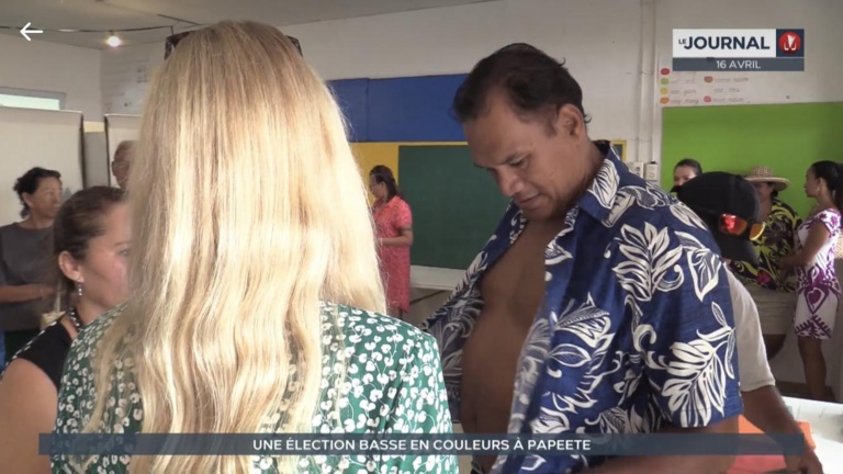 La chasse aux vêtements de couleurs électorales