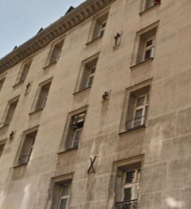 26 bis rue de Saint-Pétersbourg 75008 Paris © PT.