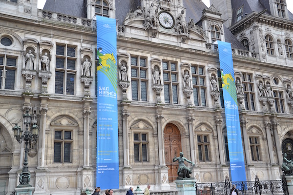 Statut de Paris le grand saut - Photo VD - www.paristribune.info