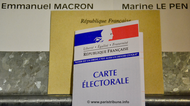 Carte d'électeur et carte d'identité pour voter © DR Paris Tribune