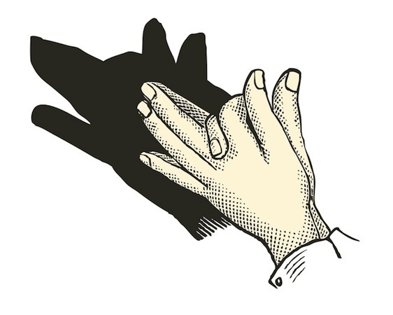 Le plan loup 2013-2017, qui devrait être validé le 5 février 2013, a pour vocation de garantir la protection du loup. Il inquiète néanmoins les associations de protection animale et de l’environnement qui connaissent également la proposition de loi du sénateur de Lozère débattue le 30 janvier 2013 au Sénat : proposition de loi visant à créer des zones d'exclusion pour les loups - Comment déterminer ces zones ? "Là où des mois avant, il y a eu des attaques de loups", a répondu, simplement, le sénateur Alain Bertrand © lynea - Fotolia.com