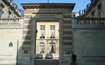 Christian Blanc régale le G8