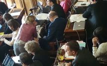 L'image du jour : l'affaire DSK suivie sur Internet au conseil de Paris