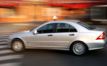 Taxi illégal à 83 ans