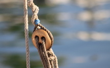 Jeunes pirates surpris et remis à leurs parents