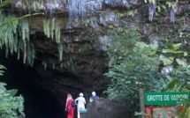 Mekter alias Ela Biode