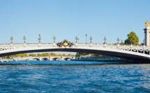 Un individu suicidaire en sauve un autre