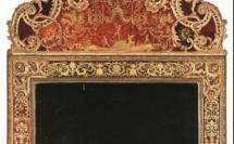 Un miroir classé monument historique mis aux enchères