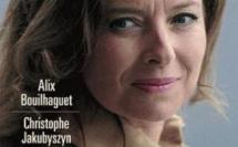 Valérie Trierweiler porte plainte contre une des biographies qui lui sont consacrées