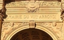 Yves Pozzo di Borgo tête de liste centriste dans le VIIe arrondissement en 2014