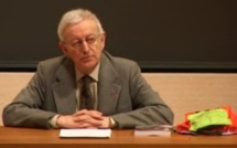 Sir Michael Edwards inaugure son fauteuil à l'Académie française