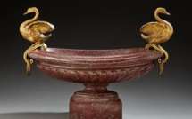 Le pourpre symbole suprême du pouvoir s’expose à Neuilly sur Seine