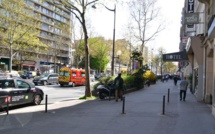 Le client de l'hôtel annonce avoir une bombe