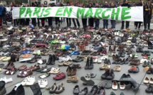 Les policiers pris pour cible Place de la République à Paris