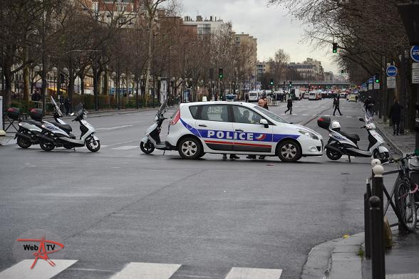Prise d'otages à la porte de Vincennes © VD