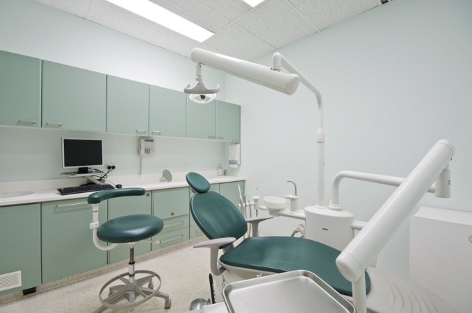 L’ARS lève la suspension des chirurgiens-dentistes portois qui n'avaient pas respecté les règles d’hygiène