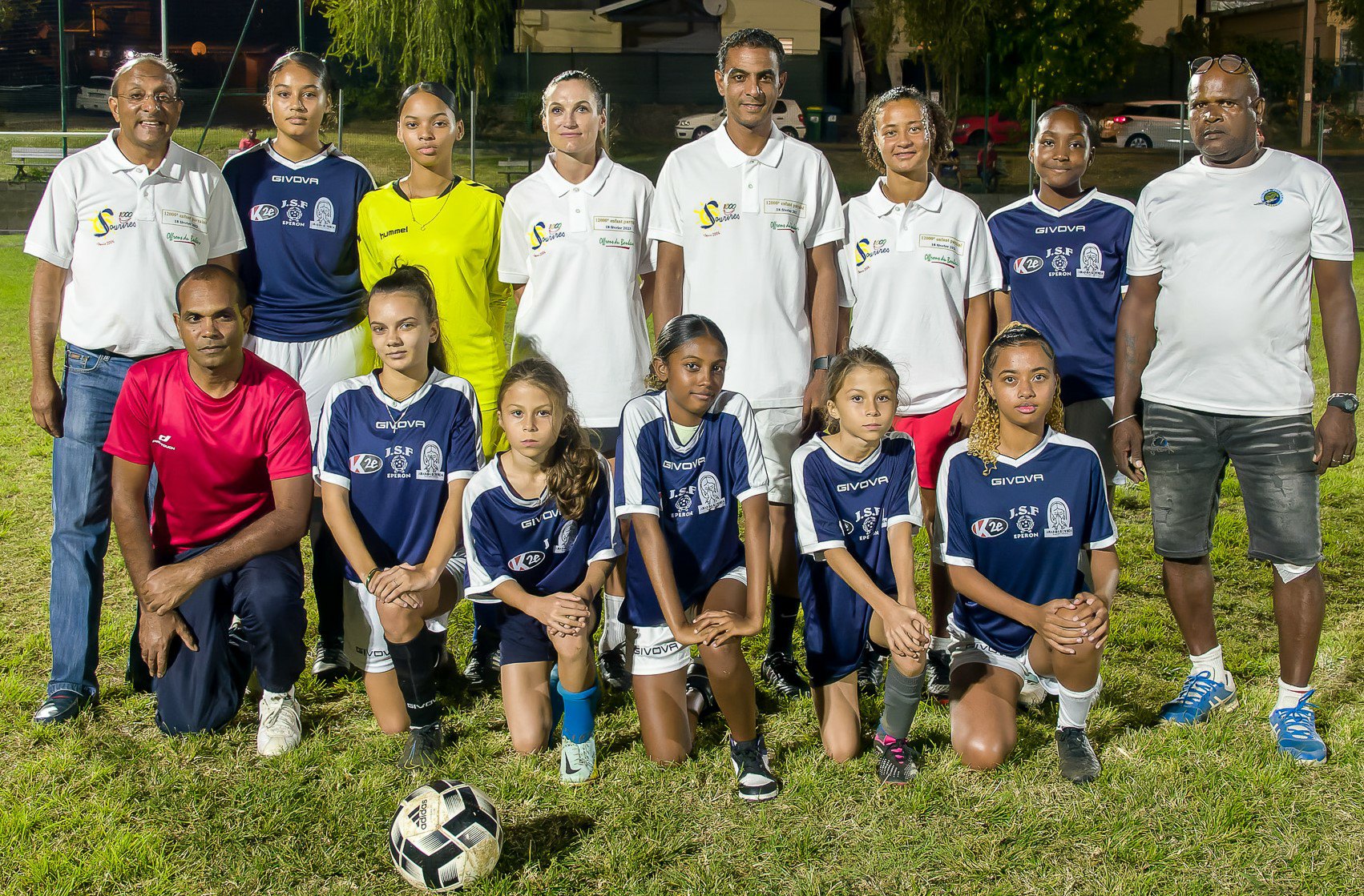 1000 Sourires : "Foot en VIF" pour les footballeuses saint-pauloises avec Léa Le Garrec, Airine Fontaine et Fabrice Abriel