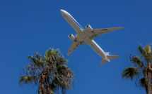 Forte hausse des prix des billets d'avion à destination de l'Outre-mer