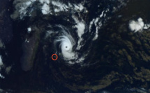 À 7h, le cyclone Freddy, légèrement affaibli, se trouvait à 530 km de La Réunion