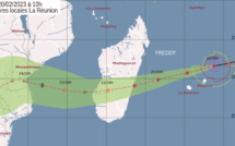 Le cyclone Freddy est à moins de 500 km de La Réunion