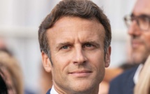Macron annonce une hausse de salaire pour les enseignants pouvant aller jusqu'à 500 euros
