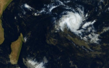Le cyclone Fabien est à plus de 2.500 km des côtes réunionnaises