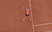 Vidéo - Roland-Garros: Novak Djokovic remporte son 23e tournoi majeur et entre un peu plus dans l'histoire