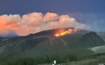 Eruption du Piton de la Fournaise : Le point à l'aube de la deuxième journée